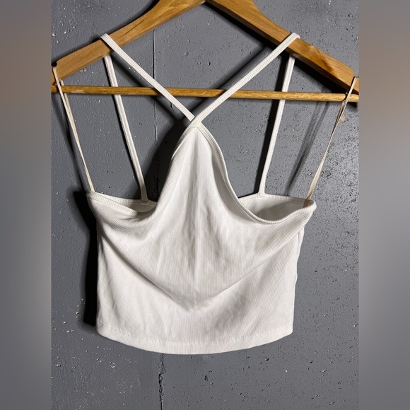 Wilfred Free Aritzia Women's Cropped Tank Top crop top in White Size Medium - Picture 1 of 5